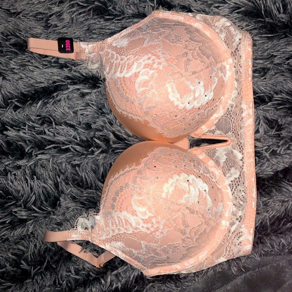 LA SENZA Bra 32DD